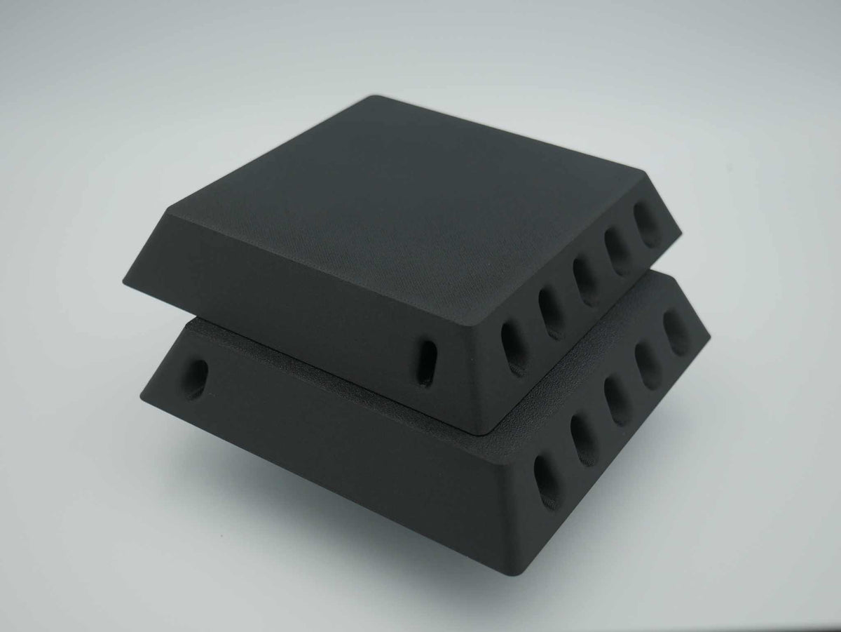 Crossflow directional filtered air vent pair for caravan and 4x4 canopies in UV-resistant ASA-Glass Fibre, black or white
