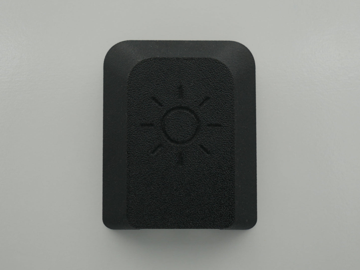 Brighten up your 4x4 with a solar input ?