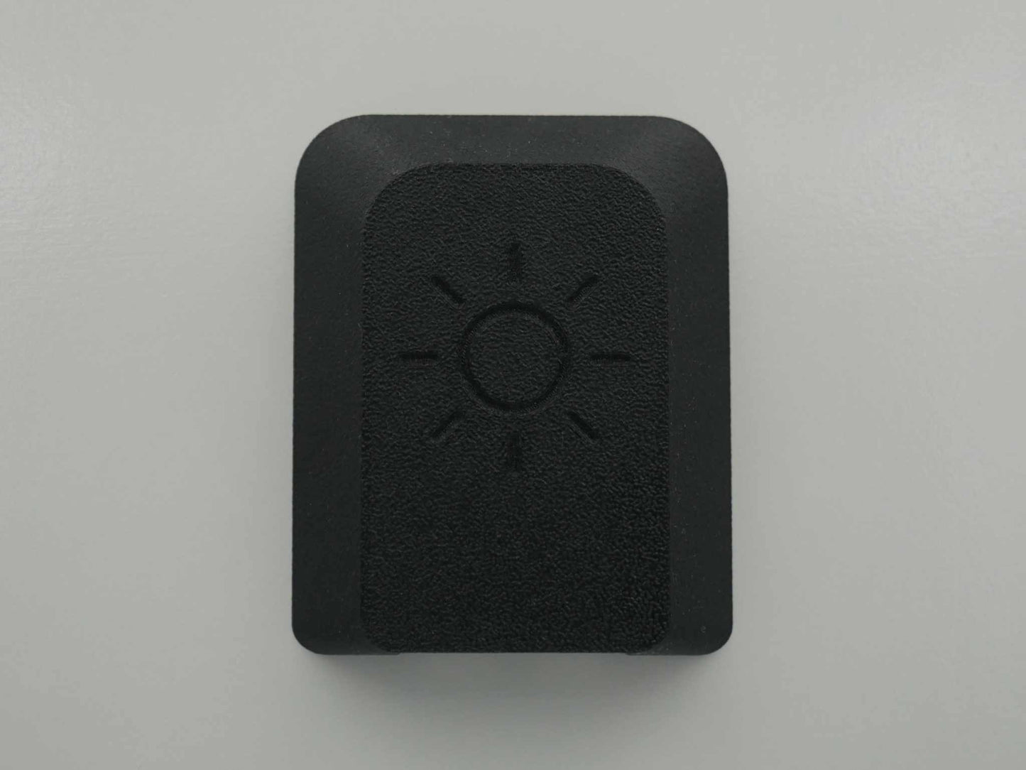 Single Anderson Mount 50amp plug mount with solar logo made from durable UV resistant ABS-glass fiber plastic