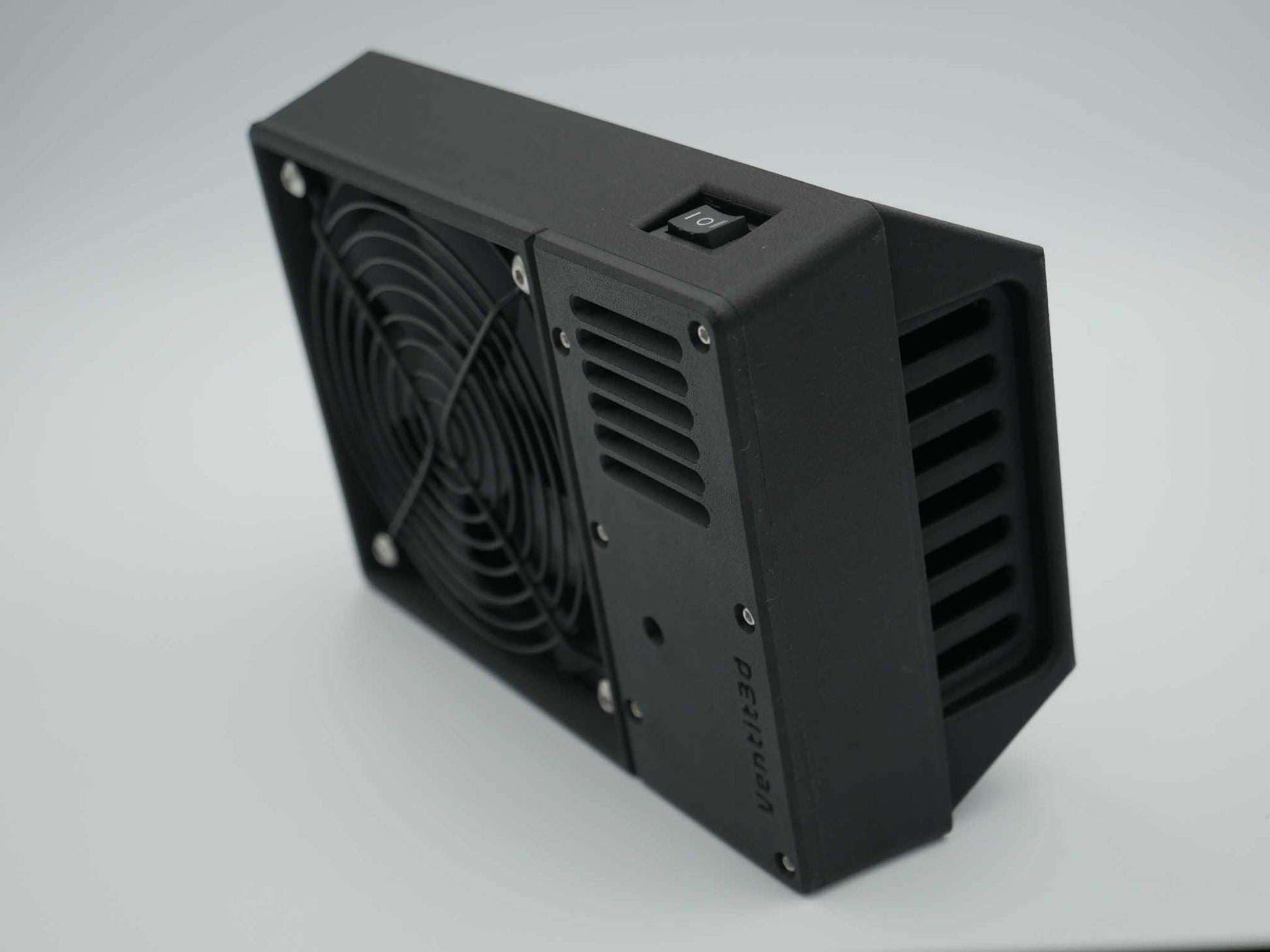 Canopy air vent with 3-way switch and sleek design for filtered ventilation